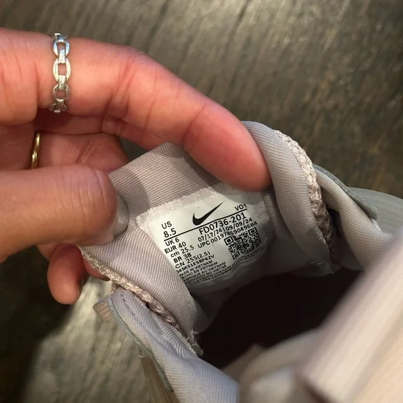 Nike Women's Metallic Pink Sneakers - Picture 2 of 5